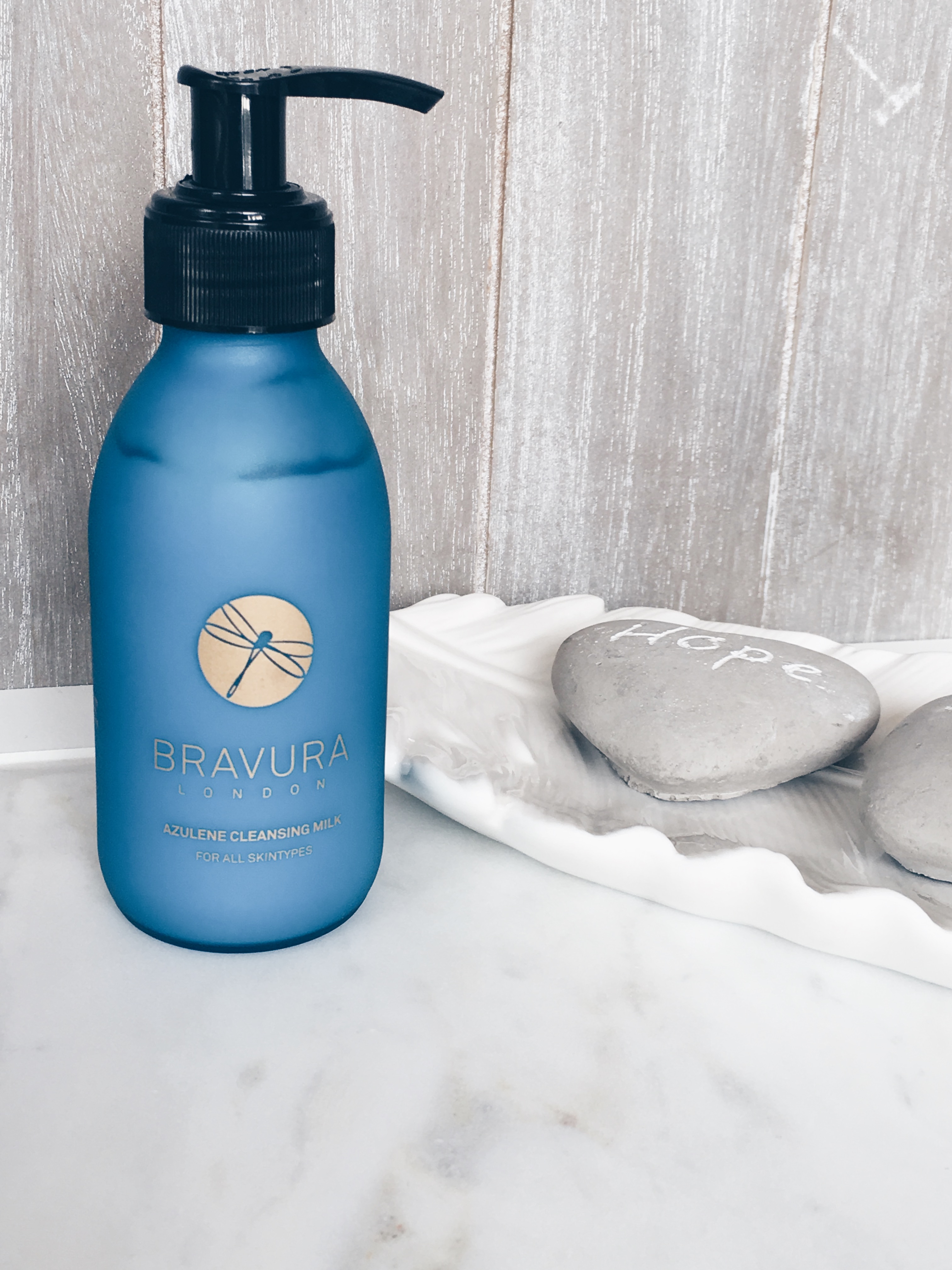 Bravura Azulene Cleansing Milk